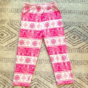 O/S  pink and white elephant print capris